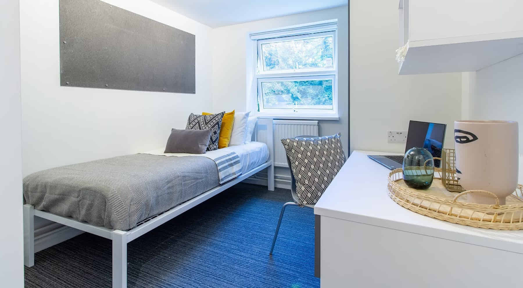 Green Wood Court, Southampton - Southampton, England, United Kingdom - Bedroom
